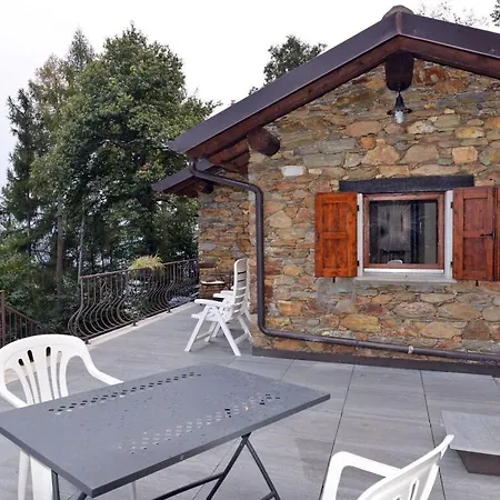 Holiday home Casa Nicoletta Comfortable Holiday Pianello Del Lario